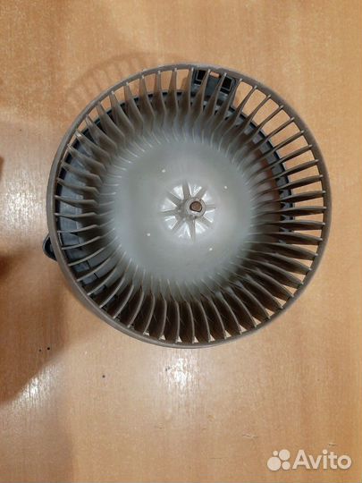 Мотор печки Toyota Mark II (Тойота Марк 2) JZX110