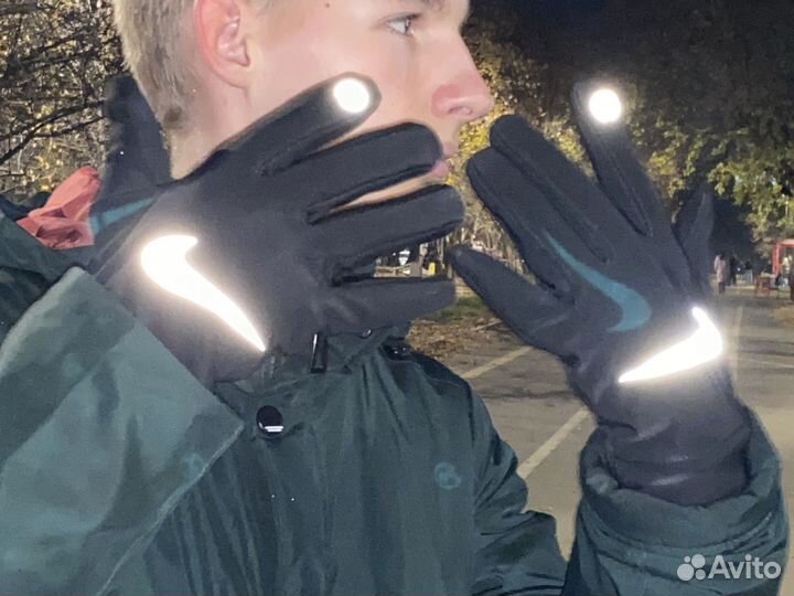 Перчатки nike с рефлективом