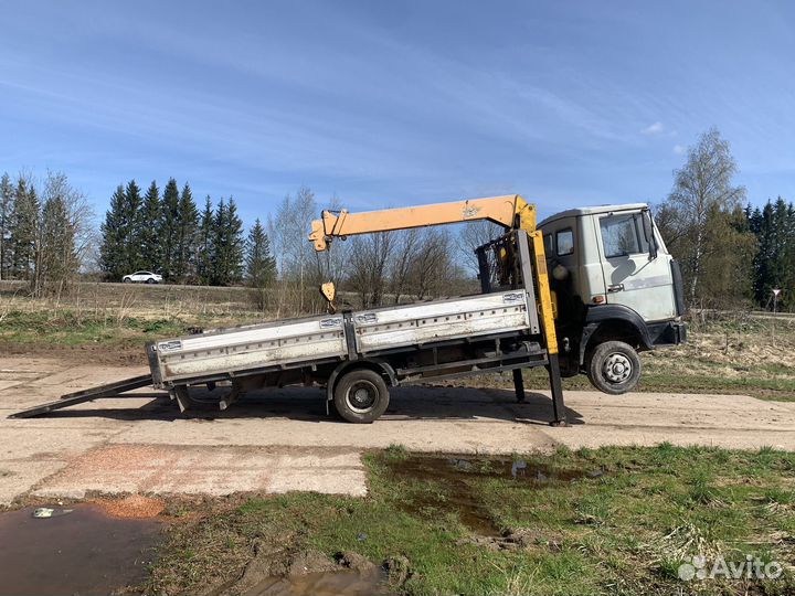 МАЗ 437040-061 с КМУ, 2002