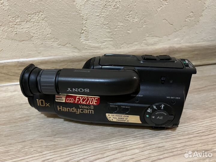 Видео камера Sony Handycam Video 8