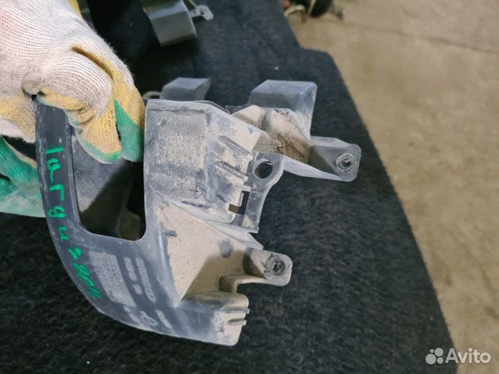 Крепление бампера заднее LADA Largus K4M 2016