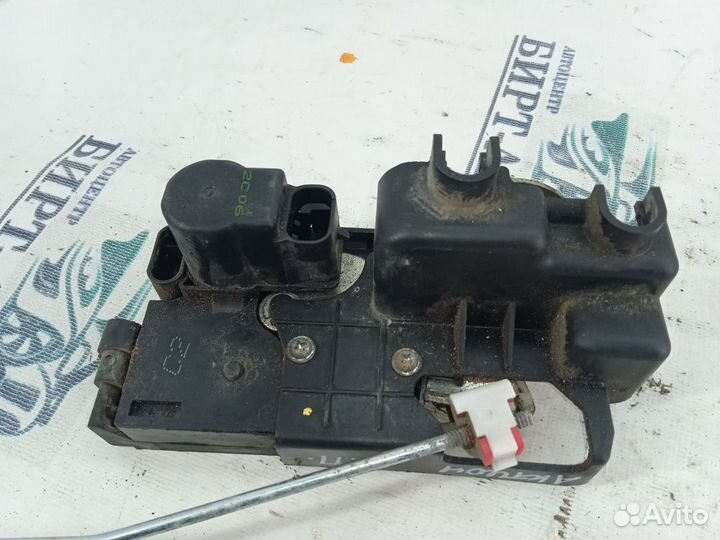 Замок двери передней правой SsangYong Actyon II (2