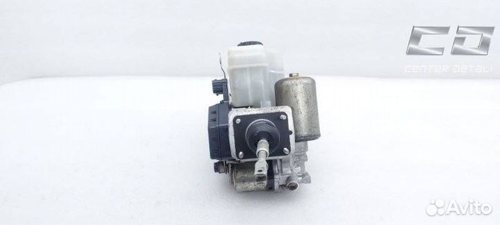 Блок управления ABS Toyota Land Cruiser 4705060710