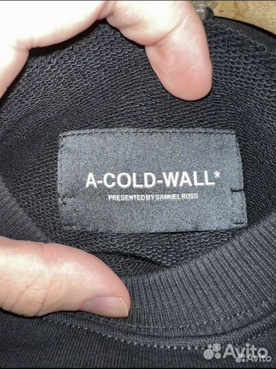 A cold wall свитшот