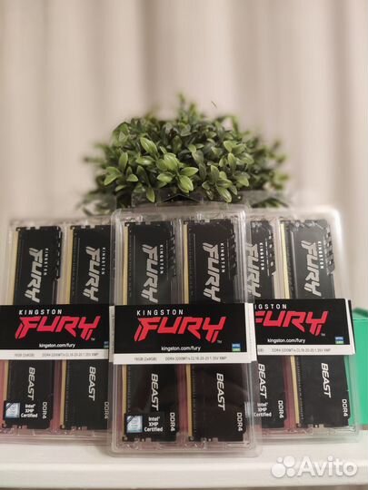 Оперативная память DDR4 16Gb Kingston Fury 2x8Gb