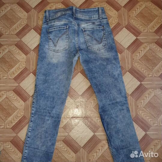 Джинсы для девочки