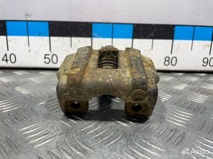 Б/У Суппорт тормозной задний правый MB W163#001