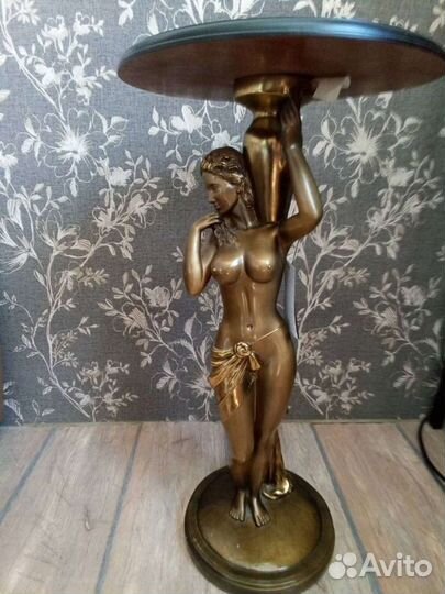 Подставка из мраморной крошки