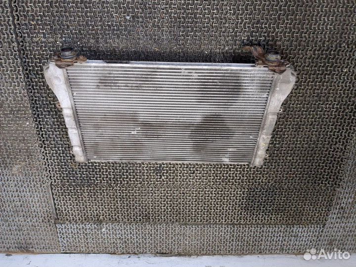 Радиатор интеркулера Toyota RAV 4, 2006