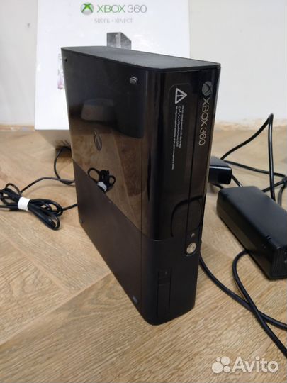Xbox 360E 500gb kinekt