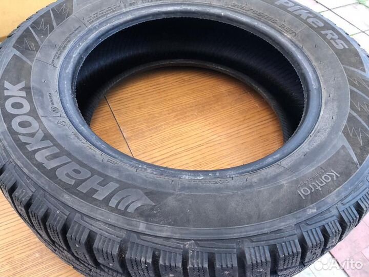 Hankook Winter I'Pike RS W419 215/65 R16 19B