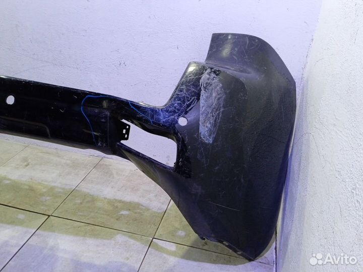 Бампер задний Тойота