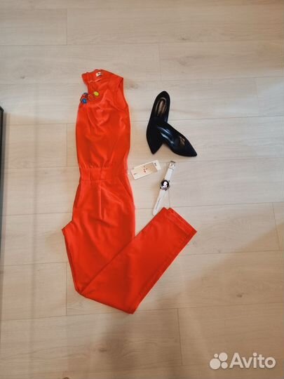 Элегантный летний комбинезон 42