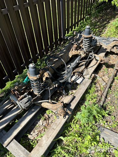 Зад подвеска в сборе, подрамник,Тойота Авенсис 2