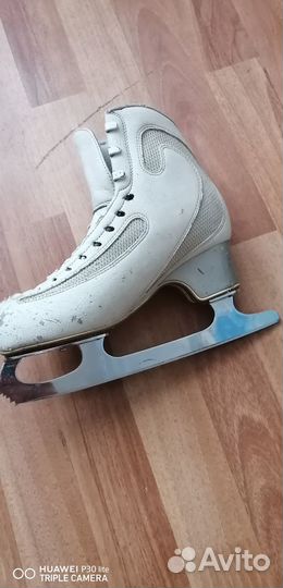 Фигурные коньки edea ice fly