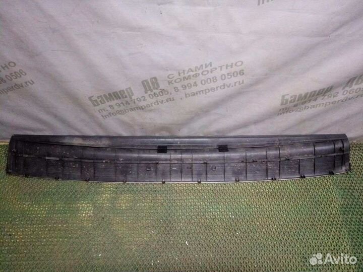 Накладка на бампер lexus LX570 LX450d URJ201 зад