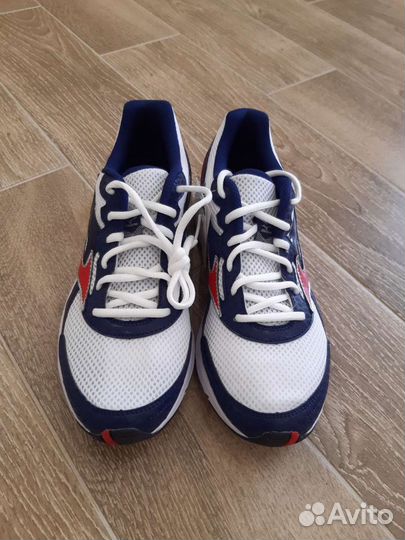 Кроссовки Mizuno Forward 38,39