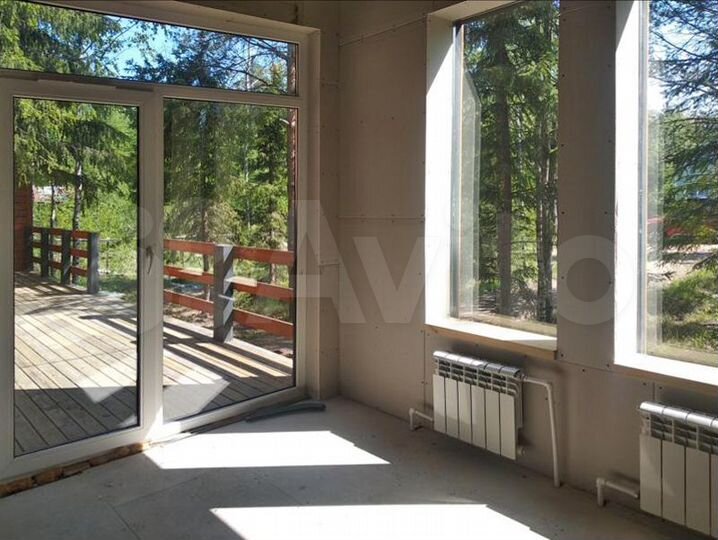 Дом 148 м² на участке 11 сот.