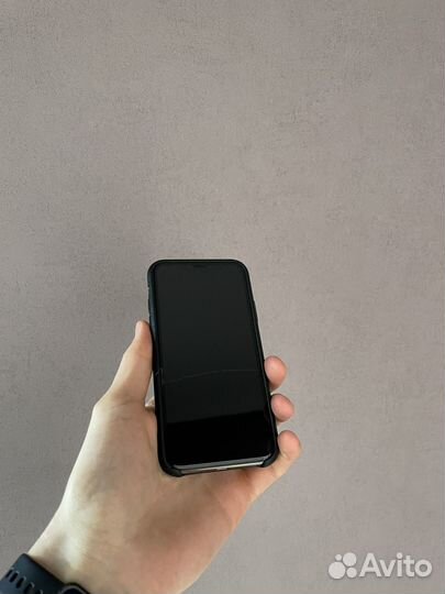 iPhone Xs, 64 ГБ