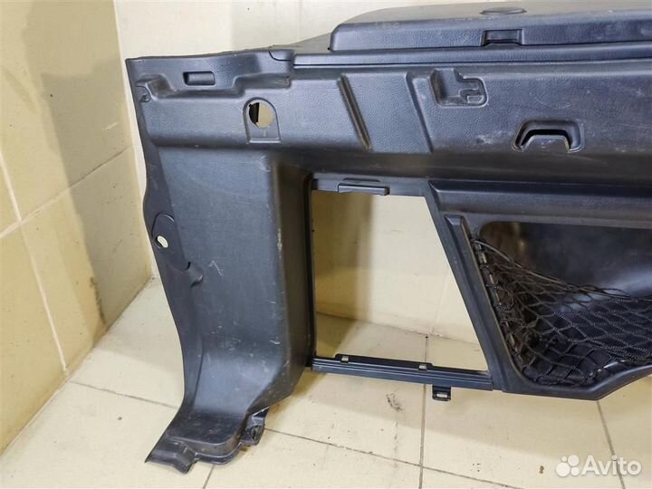 Обшивка багажника левая Land Rover Discovery 4 20