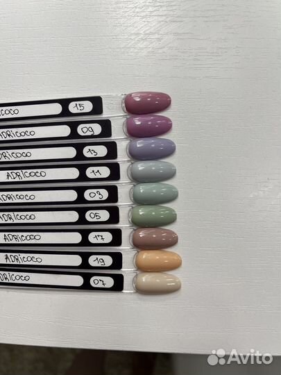 Гель лаки для маникюра новые