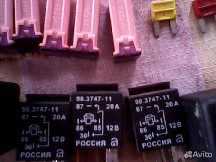 Продам комплект реле от Chevrolet Lanos в отл. сос