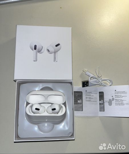 Беспроводные наушники airpods