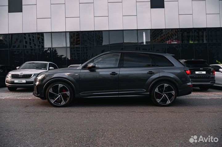 Audi Q7 3.0 AT, 2023, 1 100 км