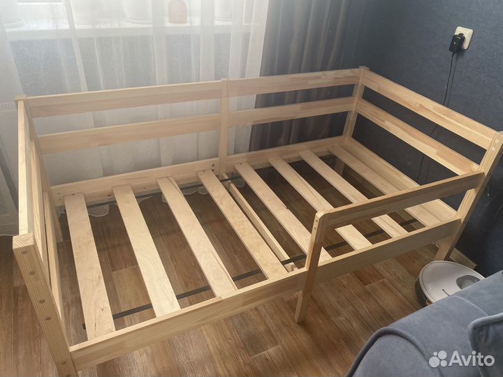 Кровать детская