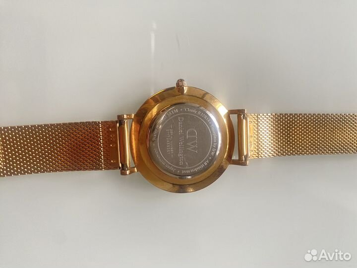Часы daniel wellington оригинал