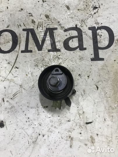 Ролик-натяжитель ремня грм Nissan Qashqai