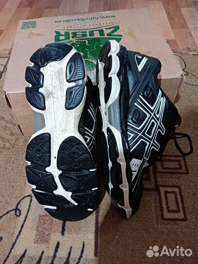 Продам пакет разной обуви