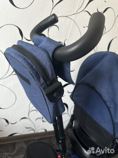 Детский велосипед с ручкой