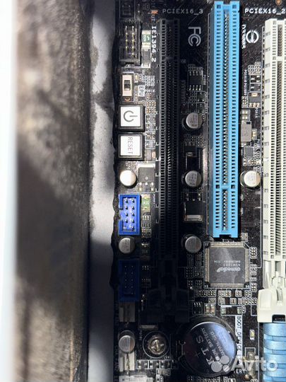 Asus p8z68 deluxe 1155 материнская плата