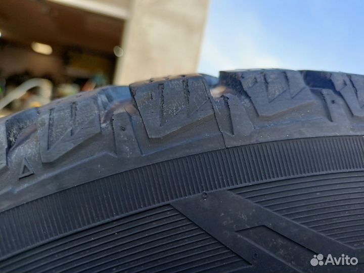 Toyo Observe Ice-Freezer 195/65 R15