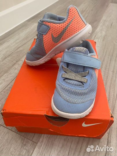 Кроссовки nike для двойни