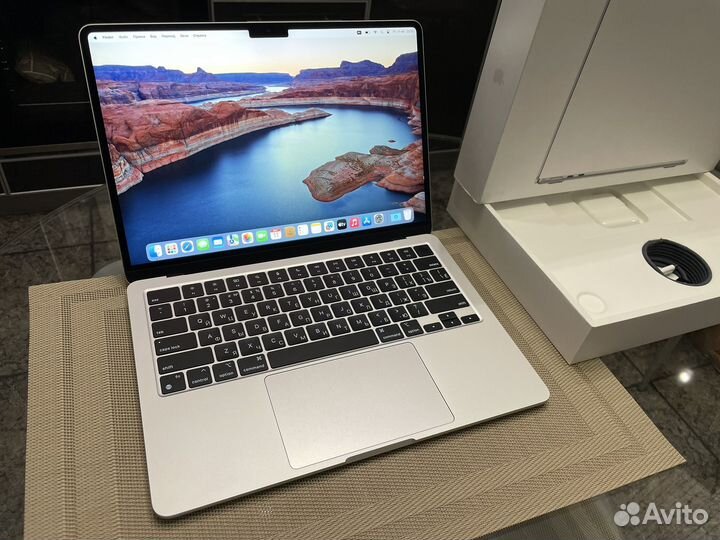 MacBook Air M2/8/256 (50 циклов)