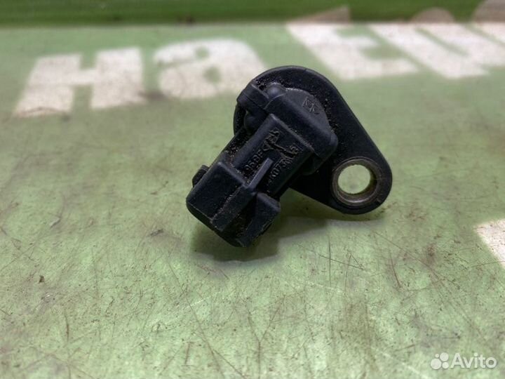 Датчик положения распредвала Ford Focus cdda 2004