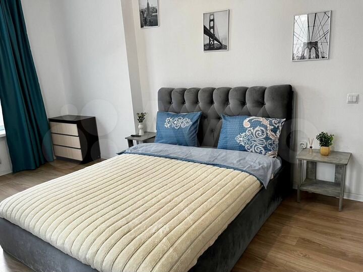 2-к. квартира, 55 м², 7/33 эт.