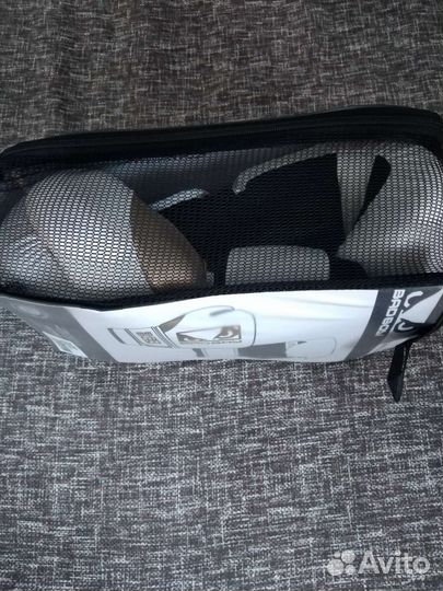 Боксерские перчатки badboy 14oz