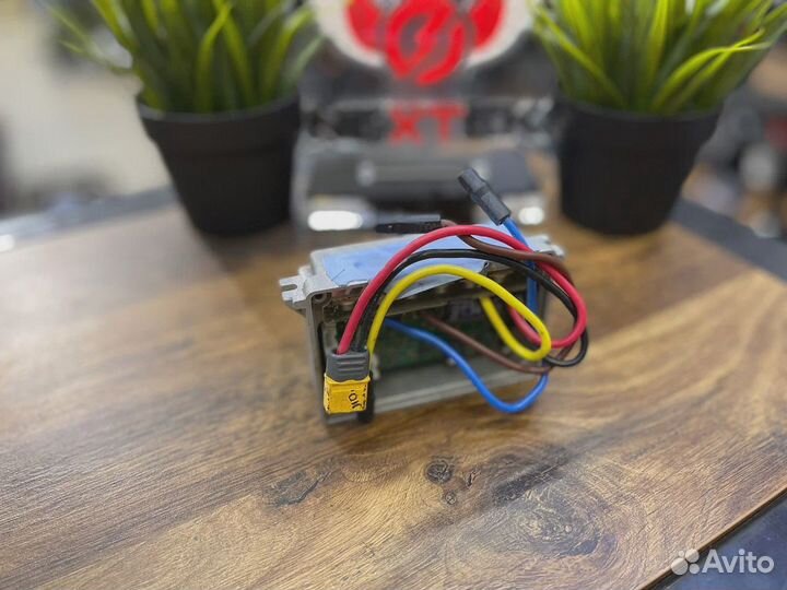 Запчасти на электросамокаты Ninebot