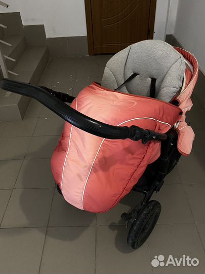 Коляска Tutis Zippy Pia 3 в 1