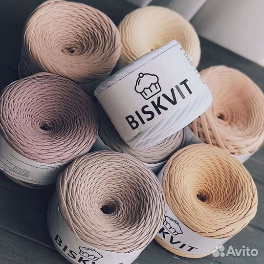 Трикотажная пряжа бисквит
