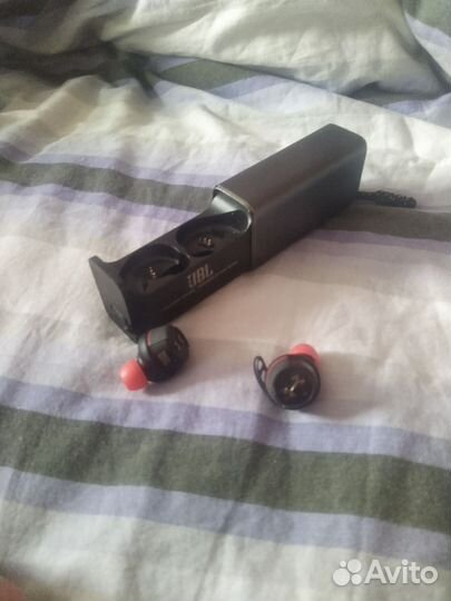 Беспроводные наушники jbl under armour