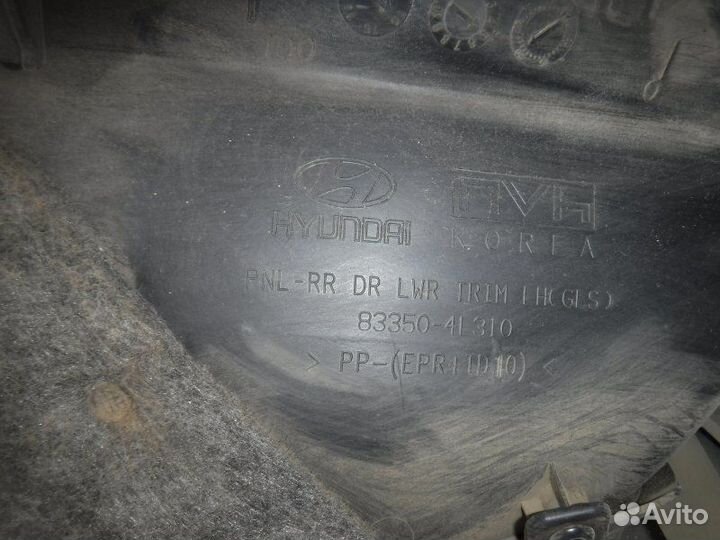 Обшивка двери задняя левая Hyundai Solaris G4FC