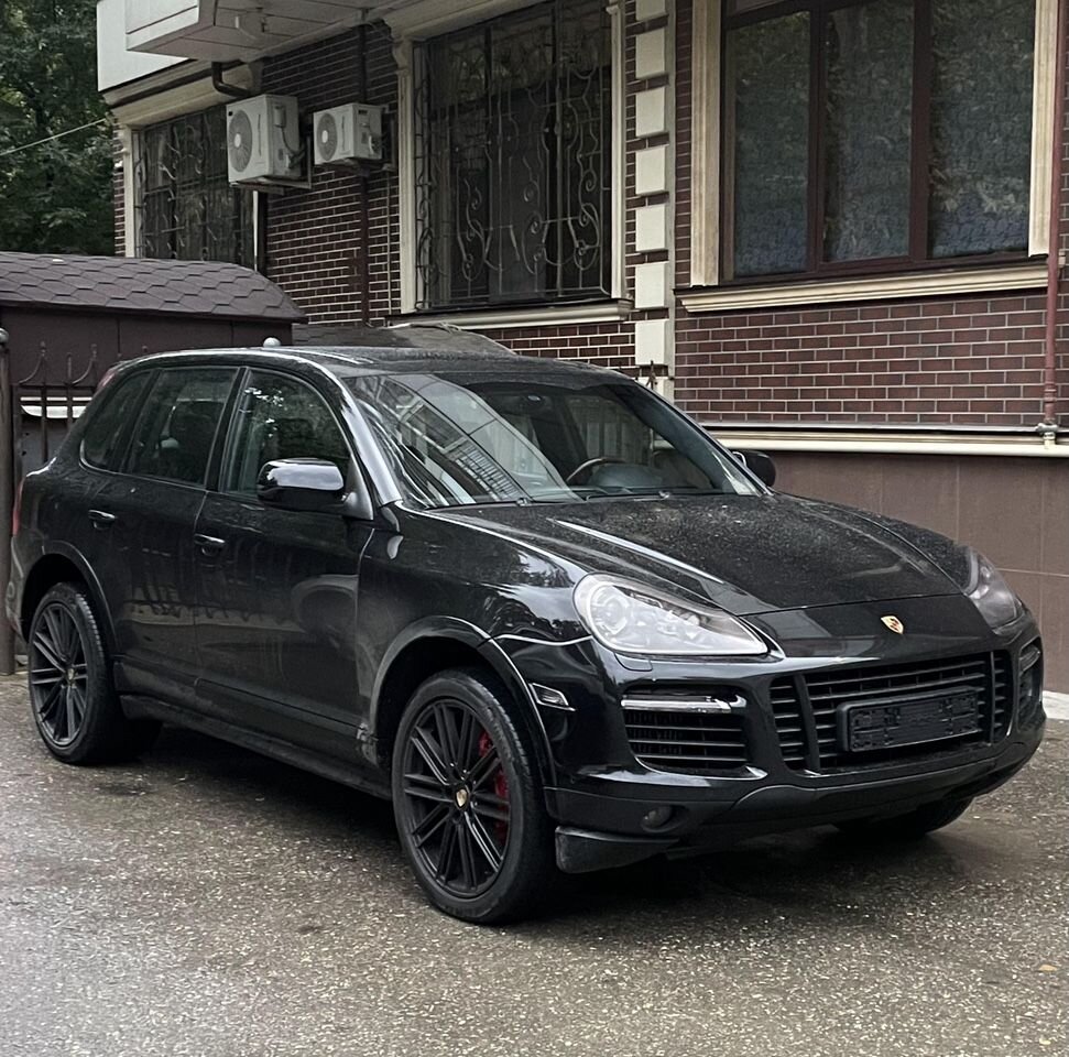 Porsche Cayenne Turbo: фото владельца