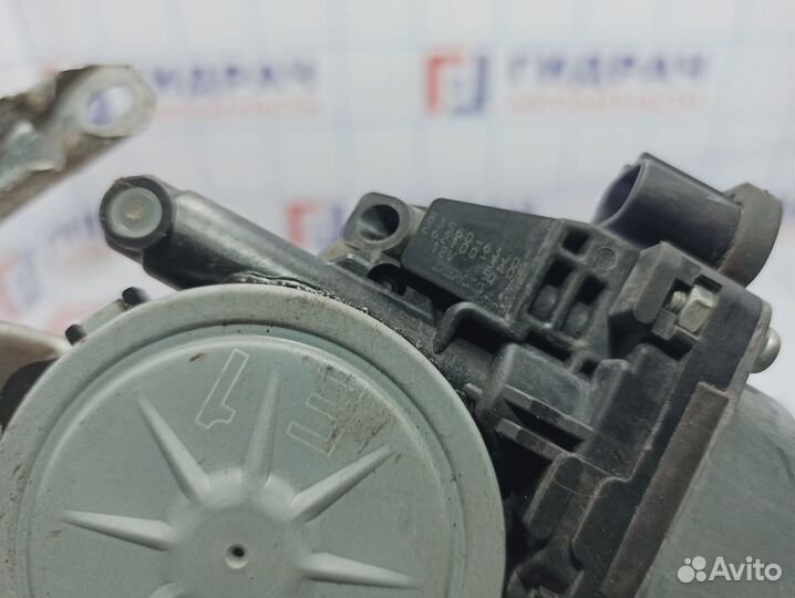 Стеклоподъемник электрический передний правый Suzu