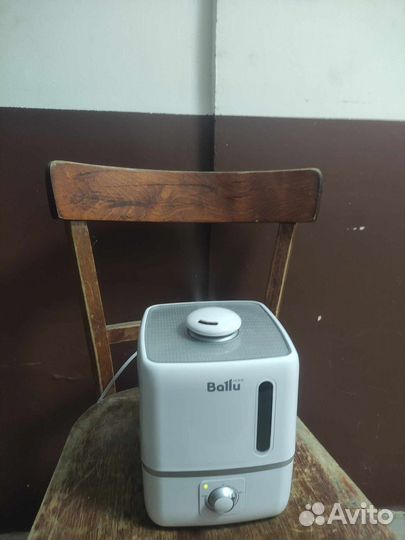 Ballu UHB-310 увлажнитель воздуха