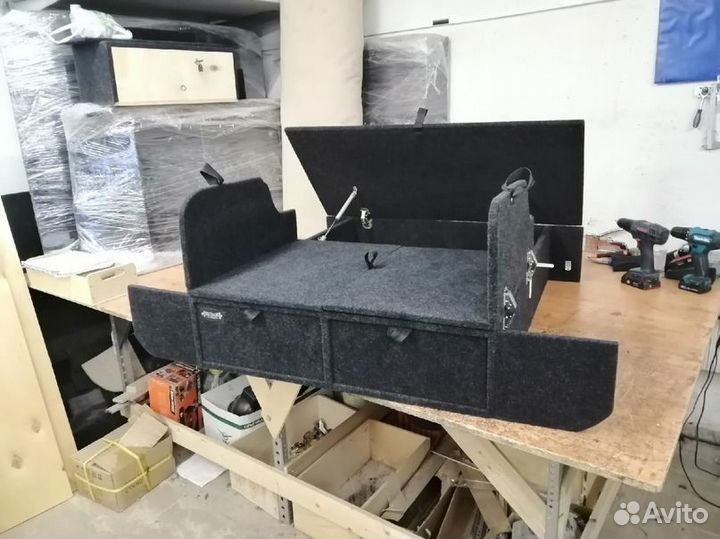 Органайзер «Экспедиция+» для Toyota Land Cruiser 1