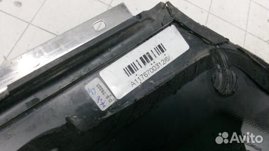 Стекло кузова боковое заднее левое mercedes benz C